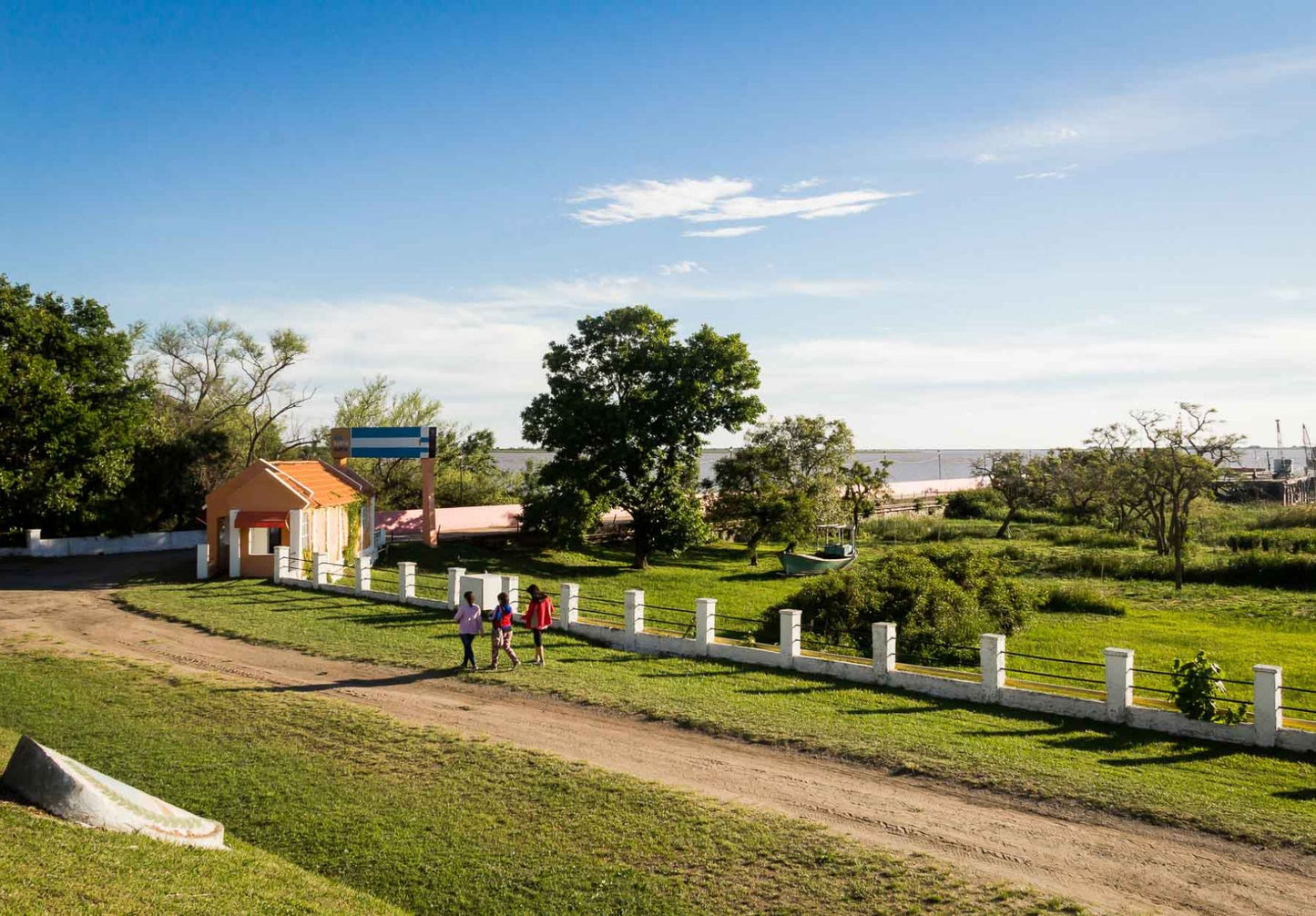 Cruise to the Uruguay-Argentina BORDER on Martín García Island with Lunch No Transfer Included