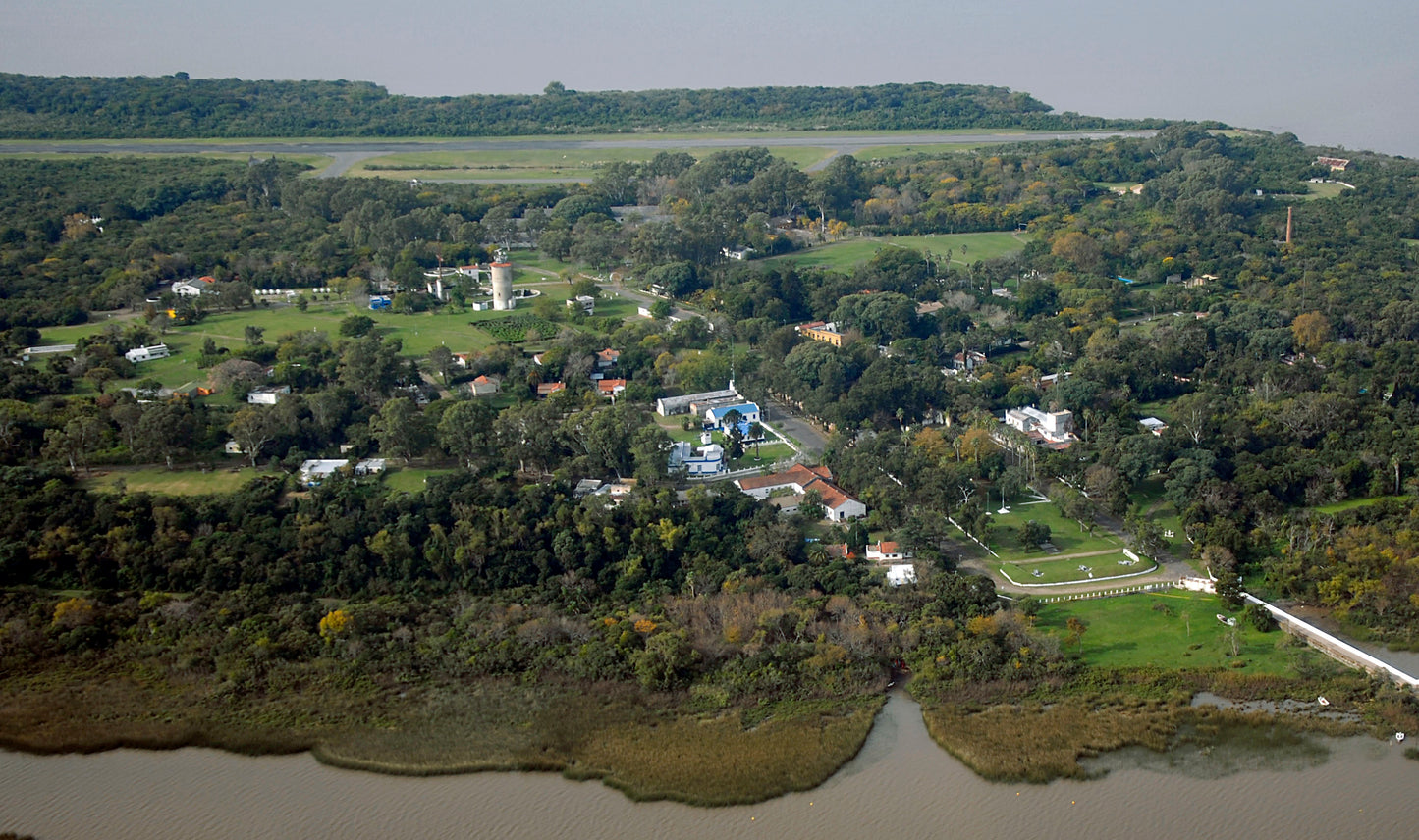 Cruise to the Uruguay-Argentina BORDER on Martín García Island with Lunch No Transfer Included