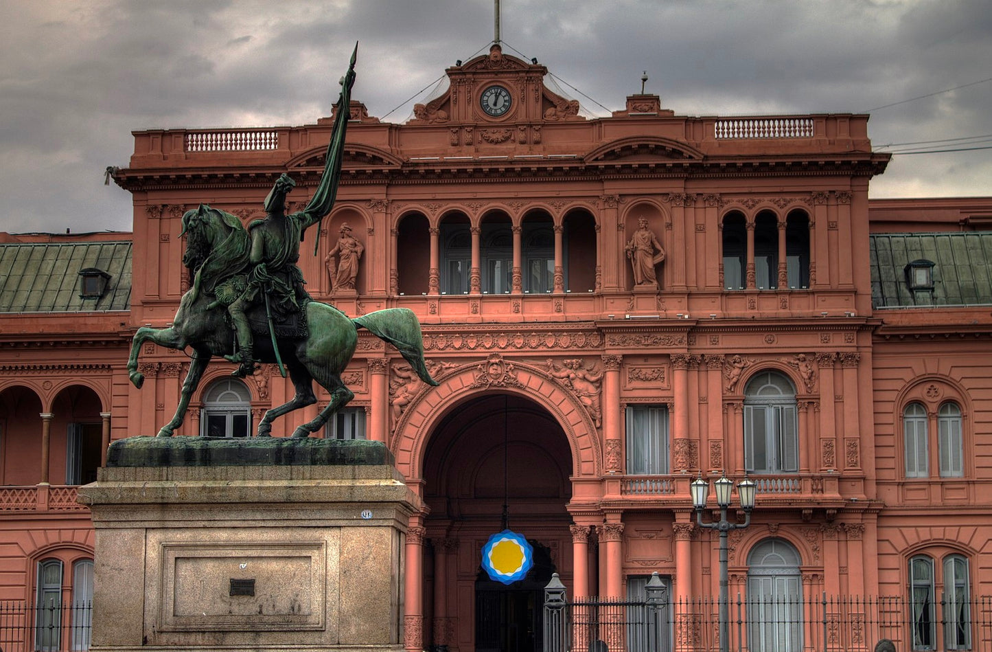 City Tour 12 TOURIST SPOTS IN 5 HOURS Sights of Buenos Aires + PHOTOGRAPHER