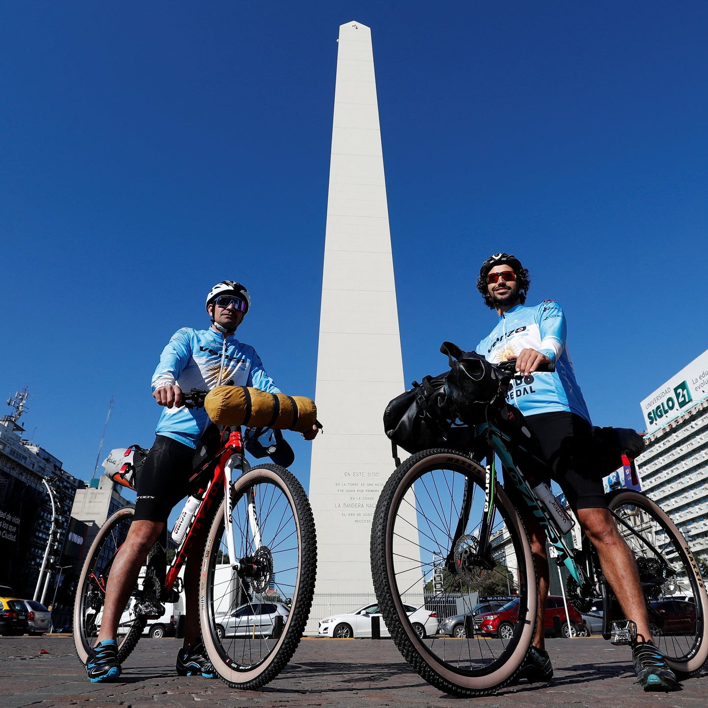 Bike Tour SOUTH ZONE Bicycle La Boca Puerto Madero Historic Centre - Morning