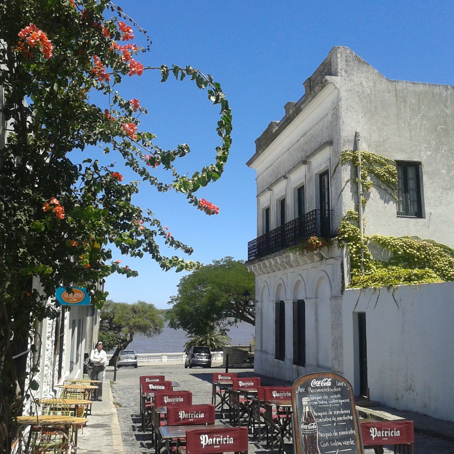 Colonia del Sacramento Tour VINÍCOLA Uruguai Ferry Boat