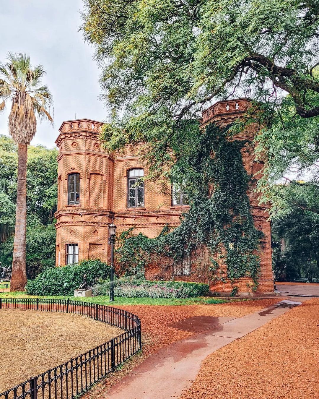 City Tour CIDADE VERDE Bosques de Palermo Van Guia Turístico