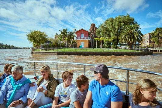 Delta de Tigre Navegação em CATAMARÃ + Lanche